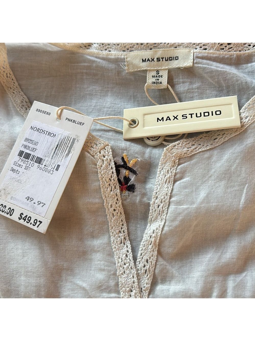 MaxStudio White Floral Embroidered Tiered Dress Small NWT - Picture 5 of 9